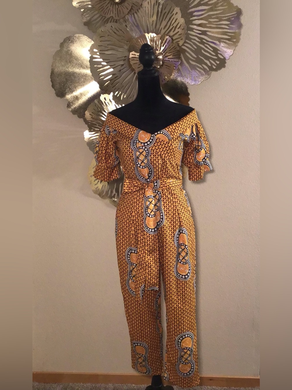 NOVIA’S CHOICE Off-Shoulder African Patterned Women’s Jumpsuit with Belt, Size S